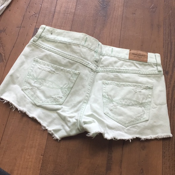 SOLD - Picture 3 of 4